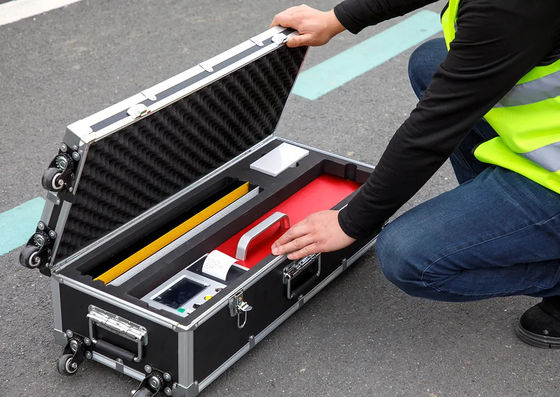 B047 Road line marking retro-reflective datatest equipment