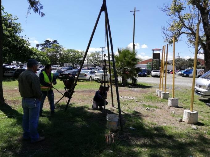 C126 63.5kg Peso del martillo suelo Trípode Cono Penetración estándar