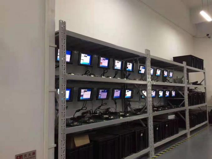 N3 Fabricante de oro y tienda de joyería banco utiliza probador de rayos X de oro