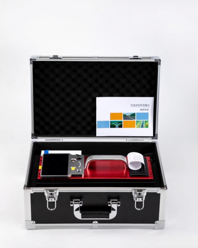 B047 Equipo de ensayo de datos retrorreflectores de marcado de línea de carretera